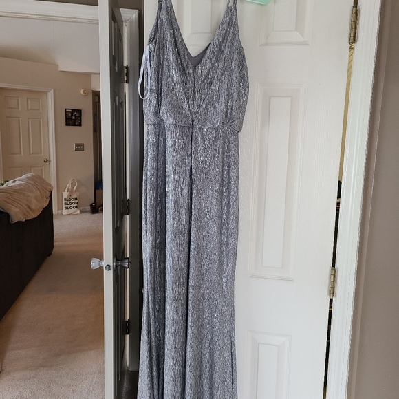 Calvin Klein evening dress - Picture 4 of 5